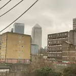 London Charm - 3 Bedroom House Near Canary Wharf