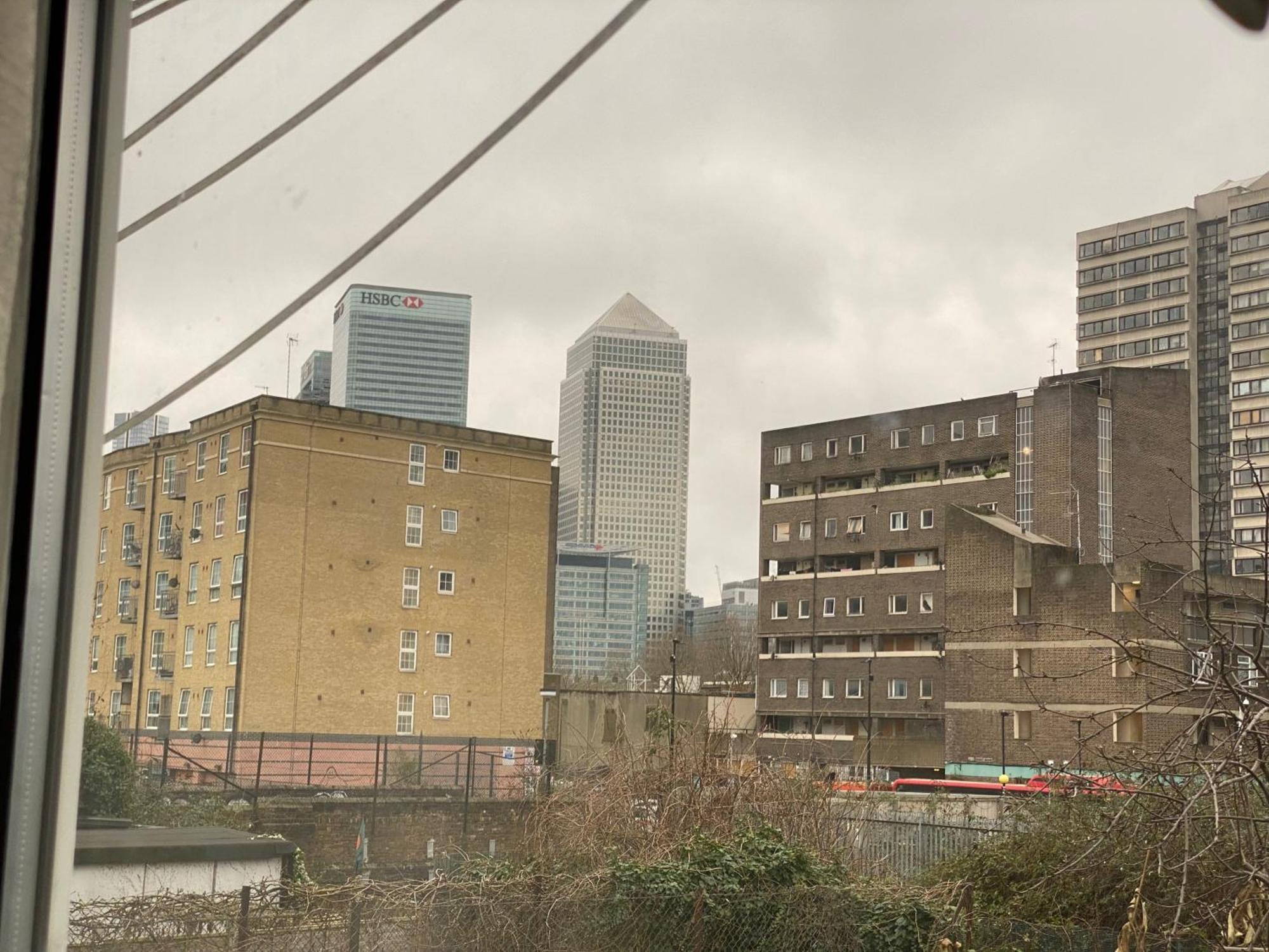 Charm - 3 Bedroom House Near Canary Wharf * Londra