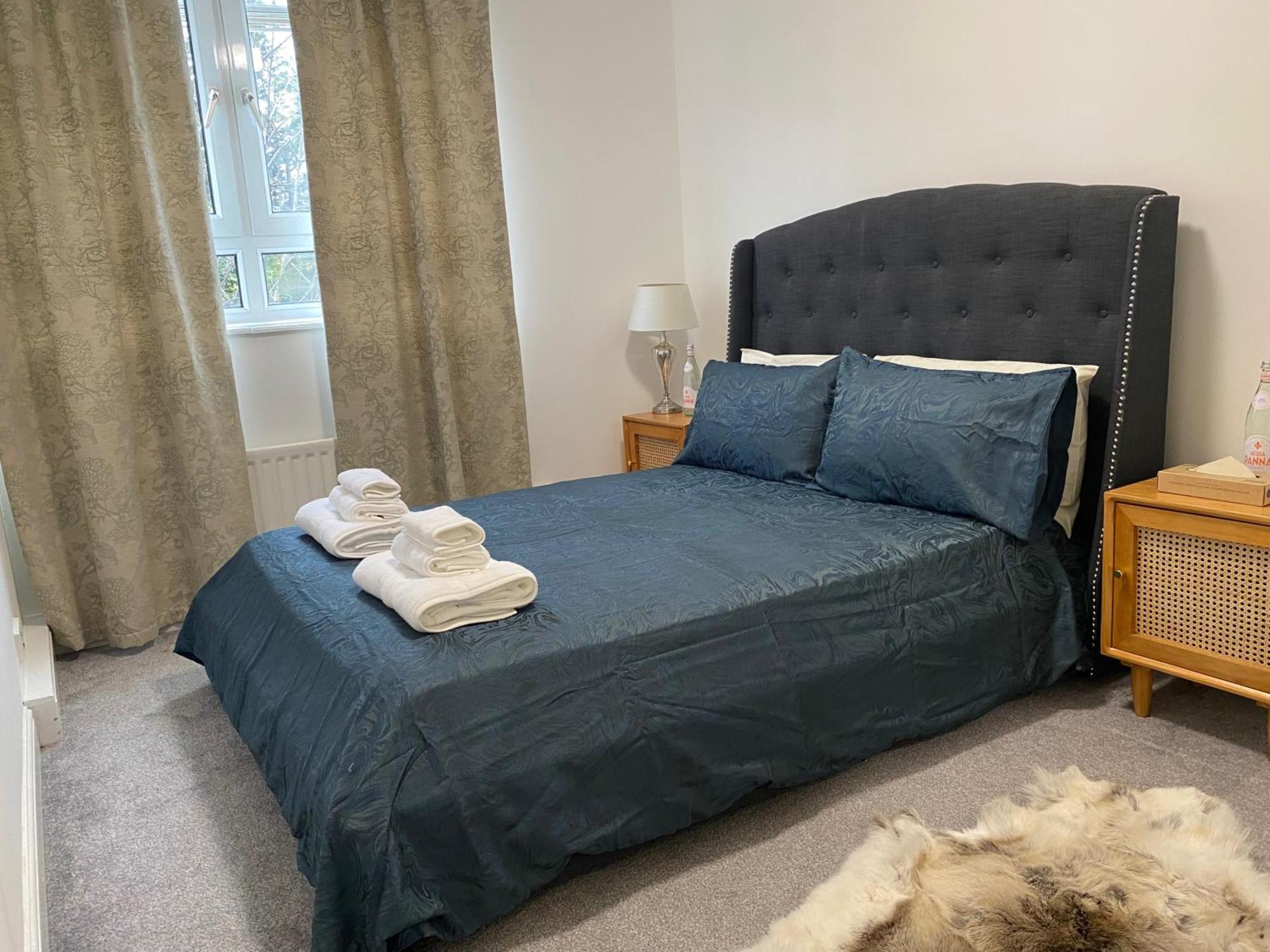Charm - 3 Bedroom House Near Canary Wharf Londra